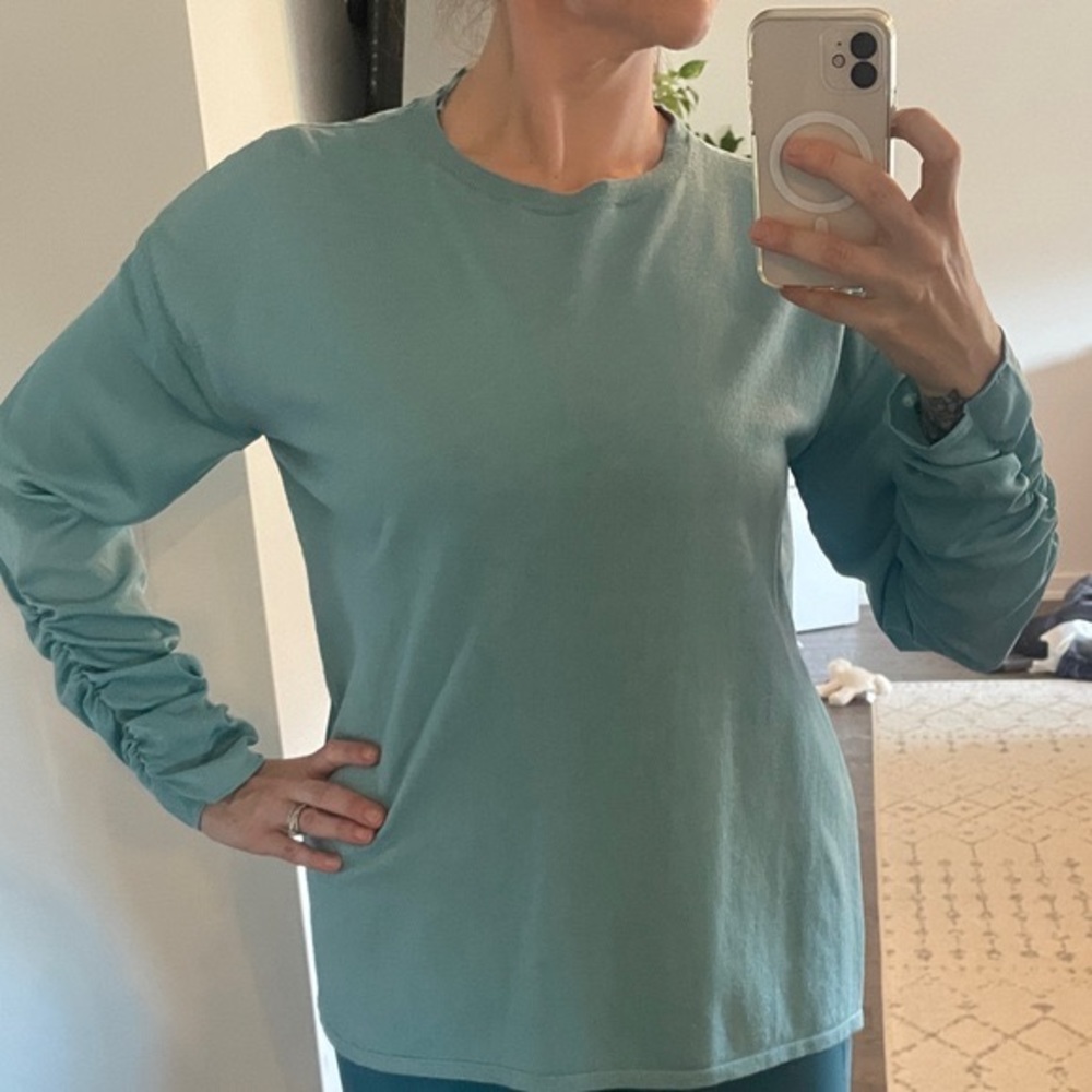 HALSTON sweater blouse